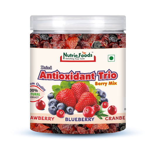 Nutriefoods Antioxidant Trio Berry Mix | Blended with Dried Strawberry, Blueberry and Cranberry